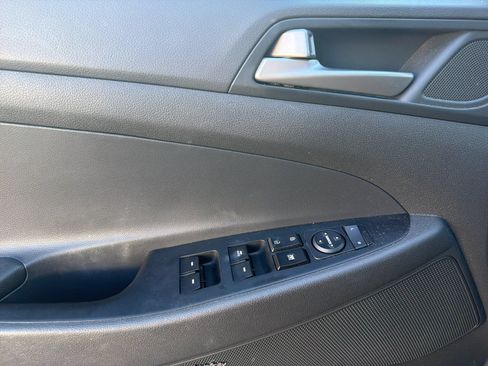 Used 2018 Hyundai Tucson SEL Plus FWD image 10