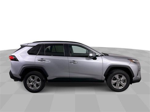 Used 2024 Toyota RAV4 XLE image 9