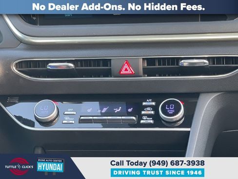 Used 2023 Hyundai Sonata SEL w/ Convenience Package FWD image 16
