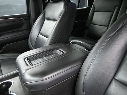 Used 2021 Chevrolet Tahoe LT image 14