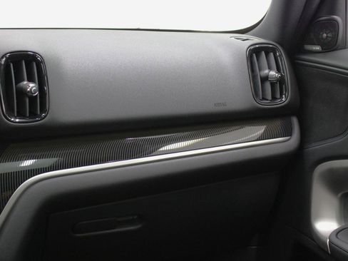 Used 2024 MINI Cooper Countryman S w/ Signature Upholstery Package FWD image 57