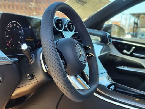 New 2026 Mercedes-Benz GLC 300 4MATIC image 18