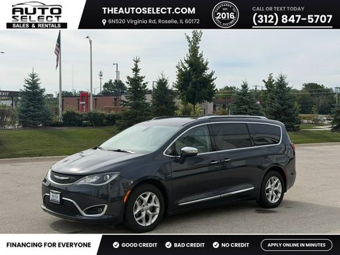 Used 2020 Chrysler Pacifica Limited FWD image 1