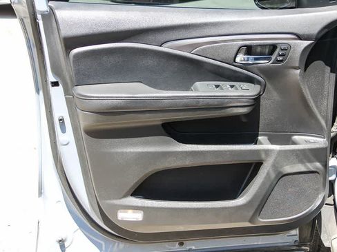 Used 2023 Honda Ridgeline RTL-E image 22