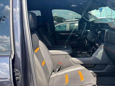 Used 2026 GMC Sierra 2500 AT4 AWD/4WD image 7
