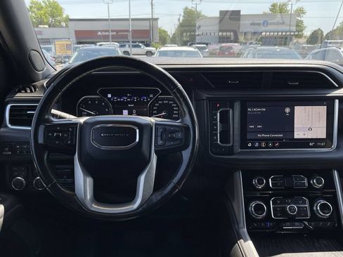 Used 2021 GMC Yukon Denali w/ Denali Ultimate Package AWD/4WD image 28