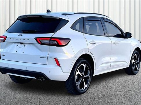 Used 2024 Ford Escape ST-Line Select w/ Tech Pack #2 image 12