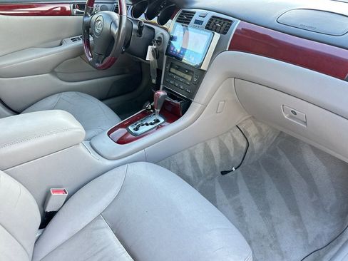 Used 2002 Lexus ES 330 image 29