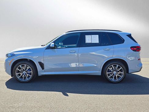 Used 2026 BMW X5 xDrive40i w/ M Sport Package AWD/4WD image 6