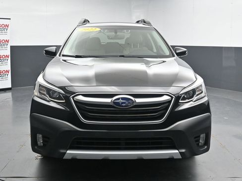 Used 2022 Subaru Outback Limited AWD/4WD image 3