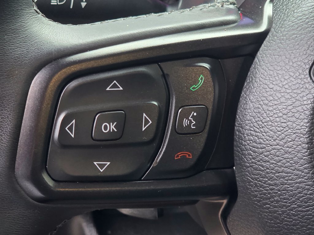 Used 2019 Jeep Wrangler Sport AWD/4WD image 13