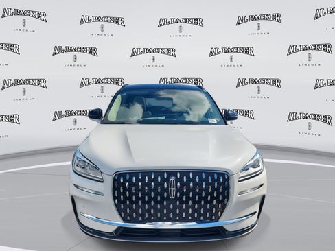 New 2026 Lincoln Corsair Reserve image 8