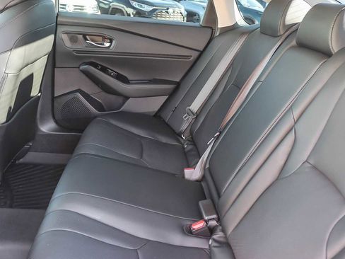 Used 2023 Honda Accord Touring image 18