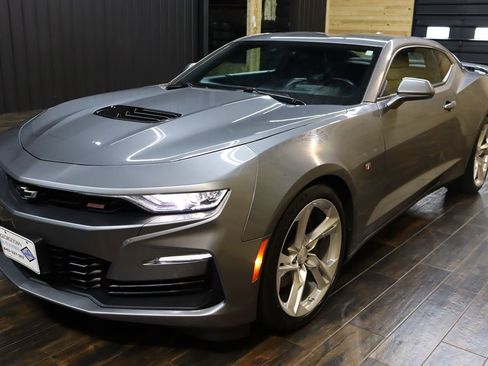 Used 2021 Chevrolet Camaro SS image 5