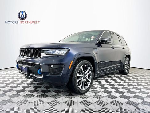 Used 2022 Jeep Grand Cherokee Overland w/ Advanced Protech Group III image 1