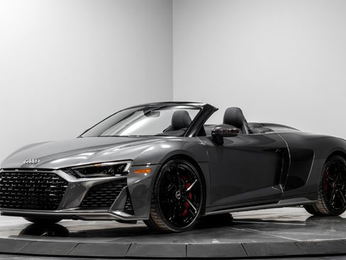 Used 2022 Audi R8 V10 performance image 2