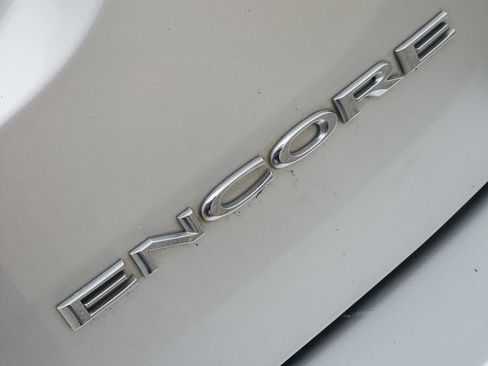 Used 2018 Buick Encore Preferred image 8