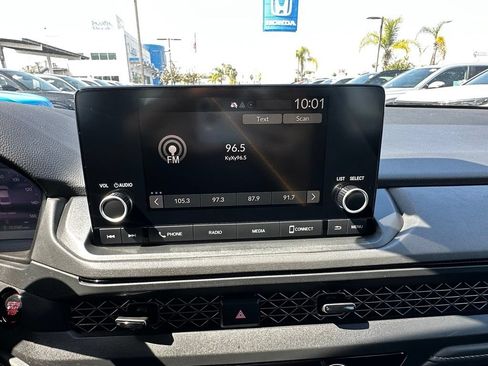 Used 2023 Honda Accord LX image 23