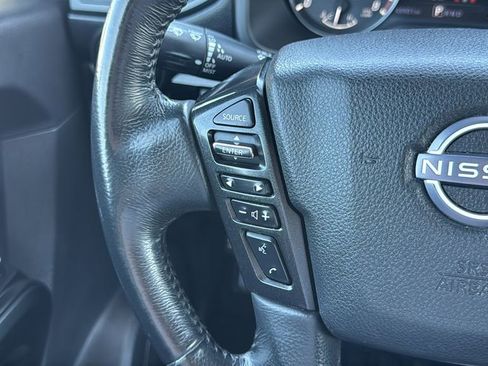 Used 2023 Nissan Titan SV w/ SV Convenience Package AWD/4WD image 27