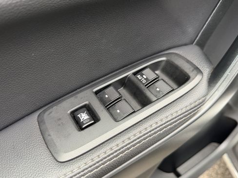 Used 2022 Ford Ranger Lariat w/ Equipment Group 501A High image 5