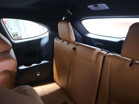 New 2026 Toyota Highlander Platinum image 30