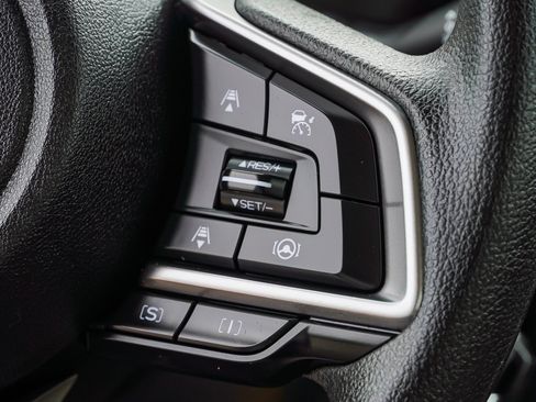 Used 2023 Subaru Forester AWD/4WD image 32