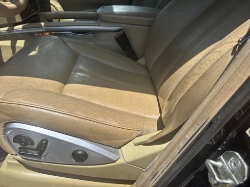 Used 2011 Mercedes-Benz GL 450 4MATIC image 16