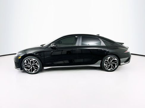 Used 2024 Hyundai Ioniq 6 SEL RWD image 4