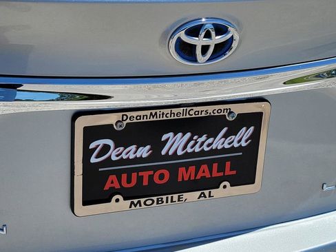 Used 2016 Toyota Avalon Limited w/ Toyota Safety Sense Package image 30