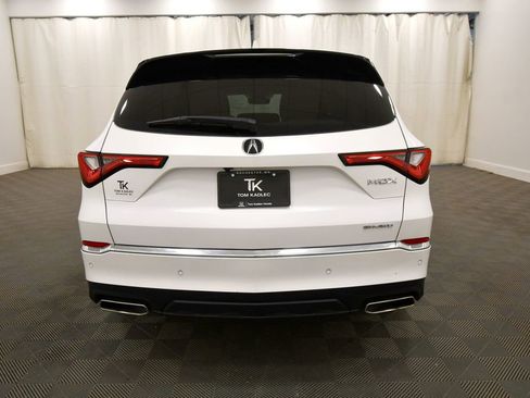 Used 2023 Acura MDX SH-AWD w/ Technology Package image 6