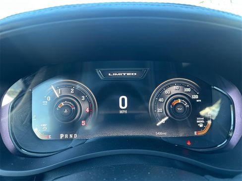 Certified 2025 RAM 2500 Limited w/ Towing Technology Group image 19