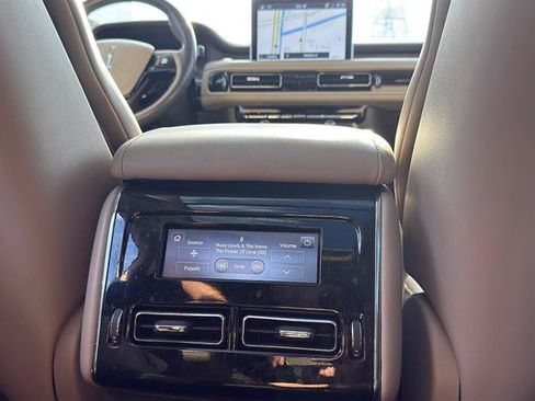 Used 2023 Lincoln Aviator Reserve w/ Equipment Group 201A RWD image 13