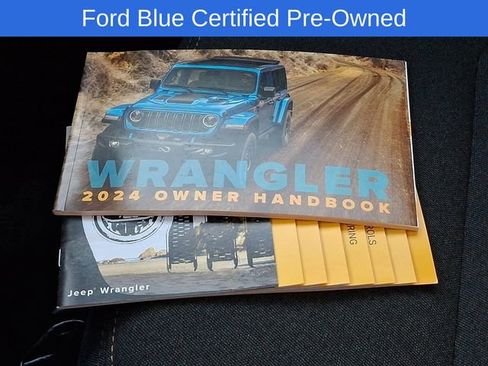 Used 2024 Jeep Wrangler Sport image 27