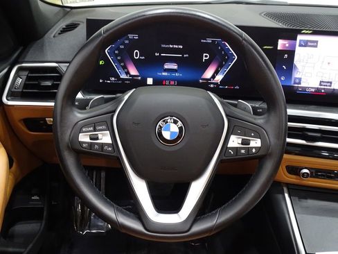 Used 2024 BMW 430i Convertible w/ Convenience Package image 27