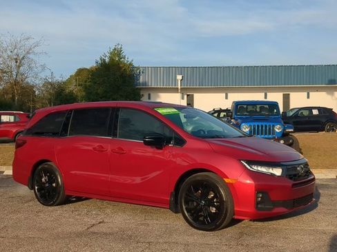 Used 2025 Honda Odyssey Sport-L image 2