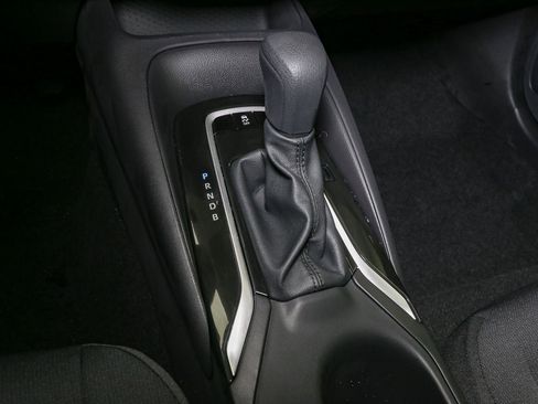 New 2026 Toyota Corolla LE FWD image 19