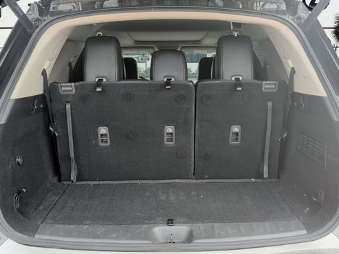Used 2024 Nissan Pathfinder Platinum w/ Cargo Package FWD image 27
