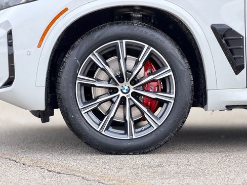 New 2026 BMW X5 xDrive40i image 2