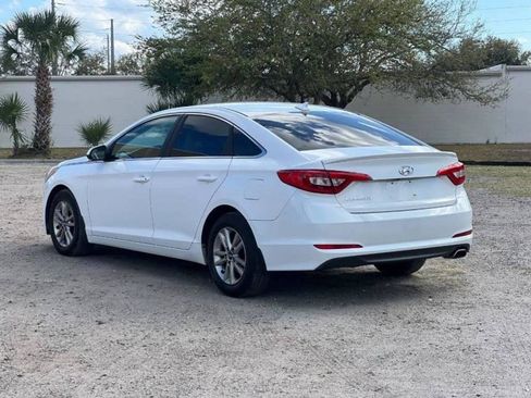 Used 2016 Hyundai Sonata SE w/ Cargo Package image 7
