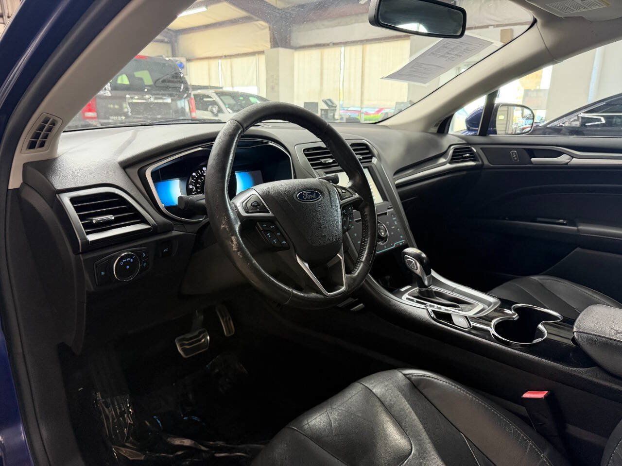 Used 2014 Ford Fusion Titanium FWD image 19