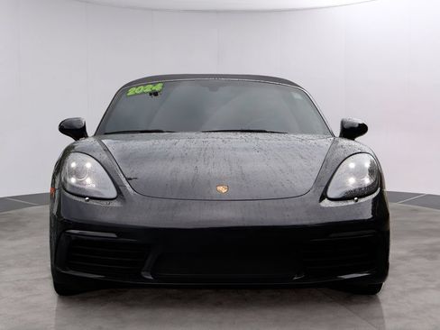 Used 2024 Porsche 718 Boxster RWD image 12