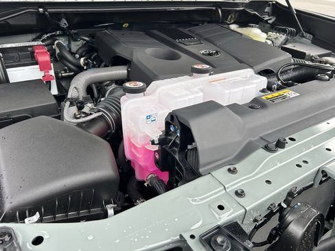 New 2026 Toyota Tundra Platinum image 23