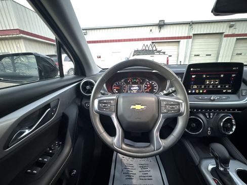Used 2023 Chevrolet Blazer LT w/ Convenience Package FWD image 14