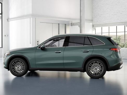 New 2026 Mercedes-Benz GLC 300 image 28