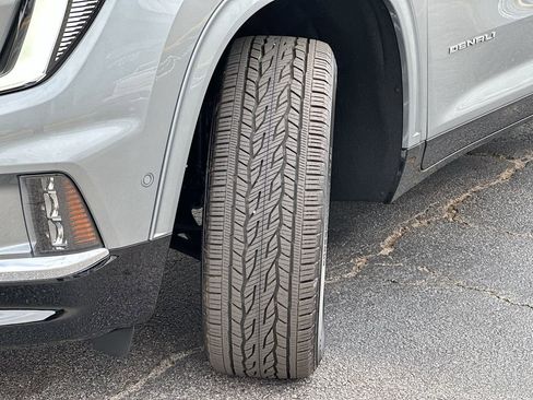 New 2026 GMC Acadia Denali w/ Super Cruise Package image 25