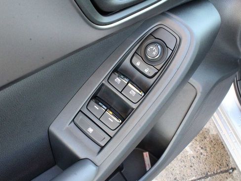 Certified 2025 Subaru Impreza 2.0i AWD/4WD image 16