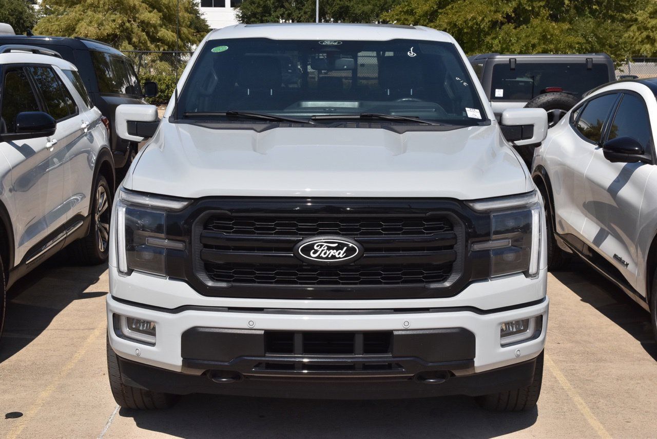 Used 2024 Ford F150 Lariat w/ Equipment Group 502A High AWD/4WD image 3
