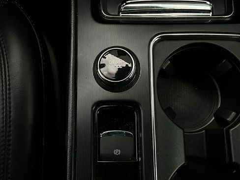 Used 2020 Lincoln Corsair FWD w/ Equipment Group 101A image 23