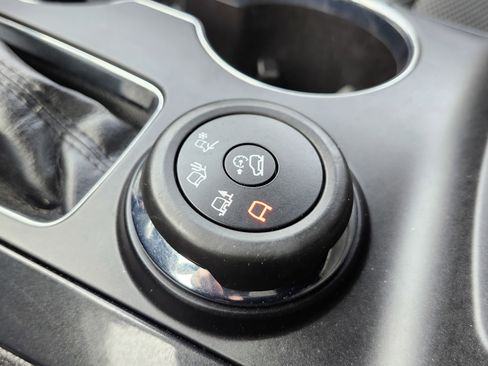 Used 2018 Ford Explorer XLT w/ Equipment Group 201A image 36