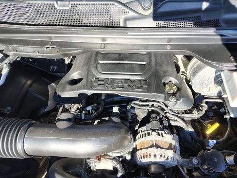 Certified 2019 RAM 1500 Big Horn AWD/4WD image 13